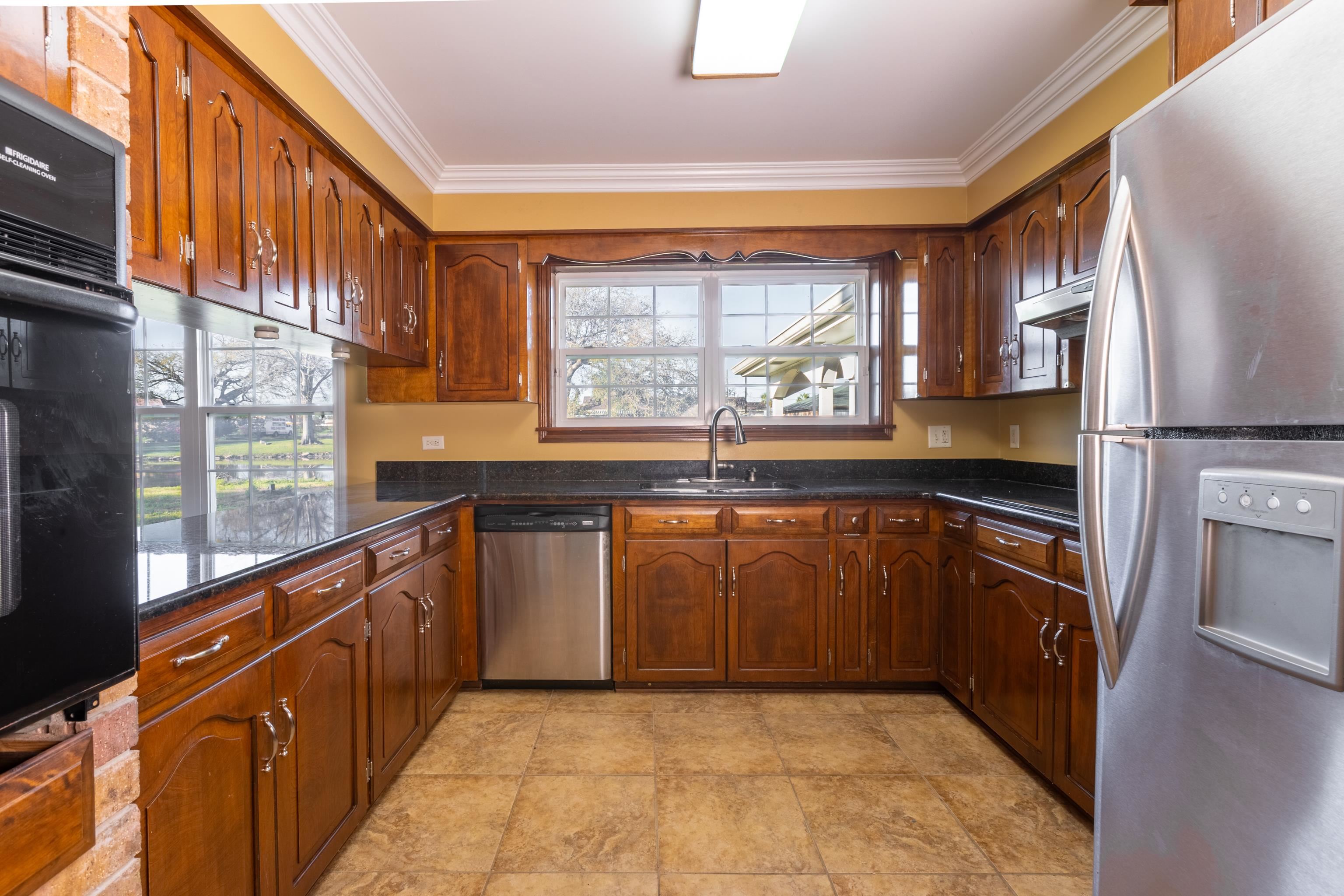 9473 East Main Street, Houma, Louisiana image 9