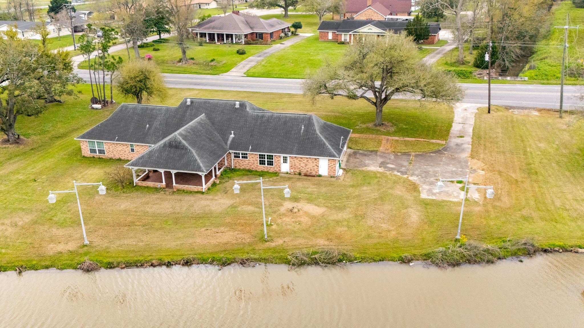 9473 East Main Street, Houma, Louisiana image 24