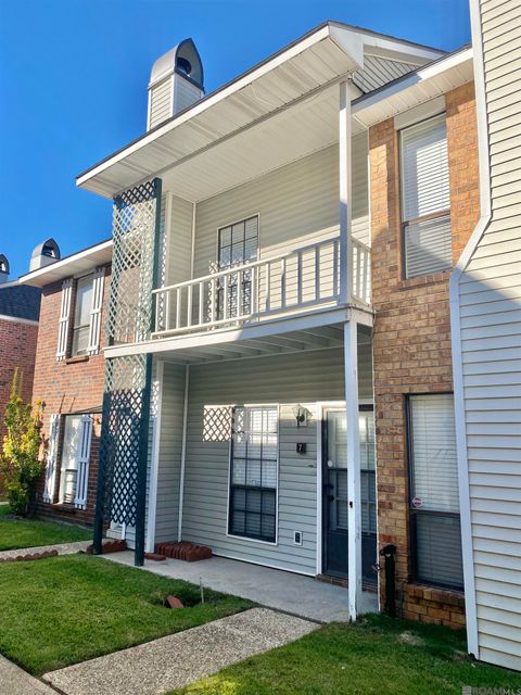 Condo For Sale - 10926 Old Hammond Hwy #7<br/> Baton Rouge, LA 70816