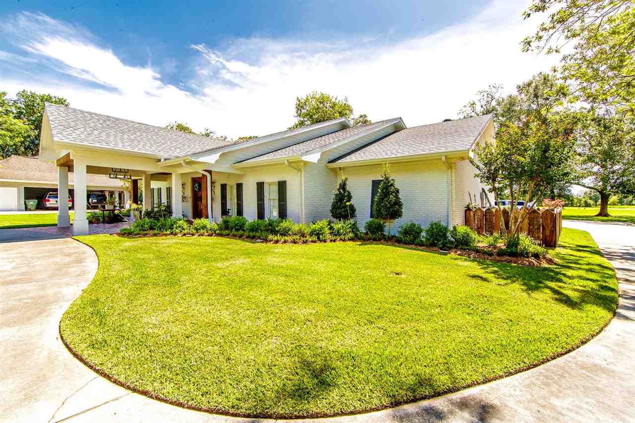 401 Oak Alley Dr, Houma, Louisiana image 2