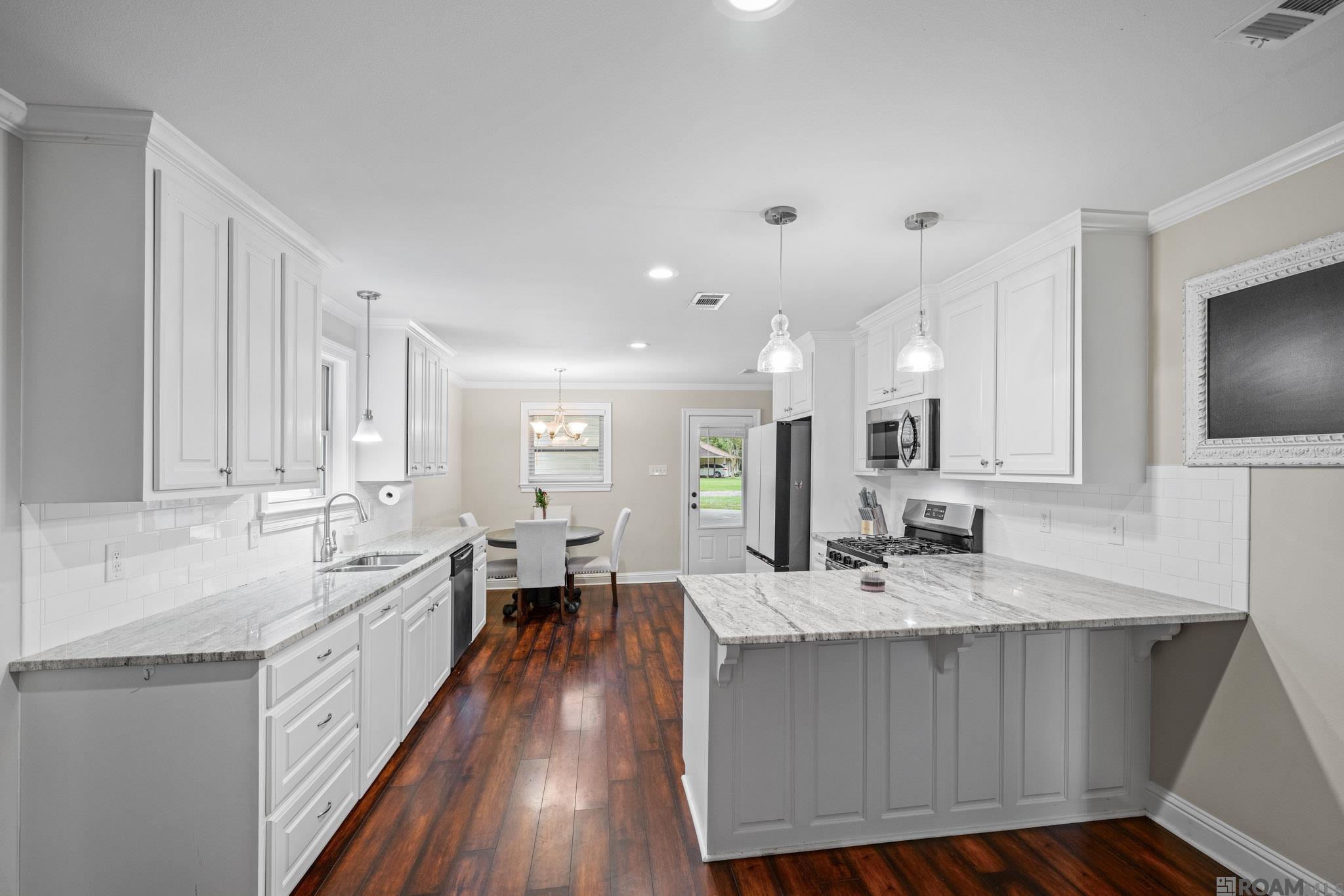 5550 Mapleton Dr, Greenwell Springs, Louisiana image 6