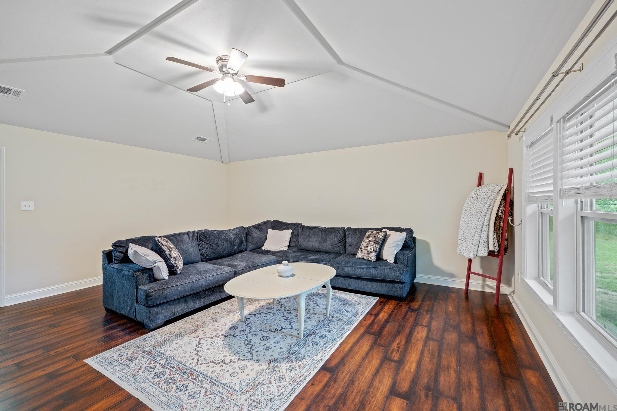 5550 Mapleton Dr, Greenwell Springs, Louisiana image 5