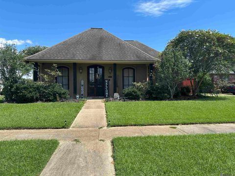 Homes For Sale - 6106 Sandy Creek Ln<br/> Zachary, LA 70791