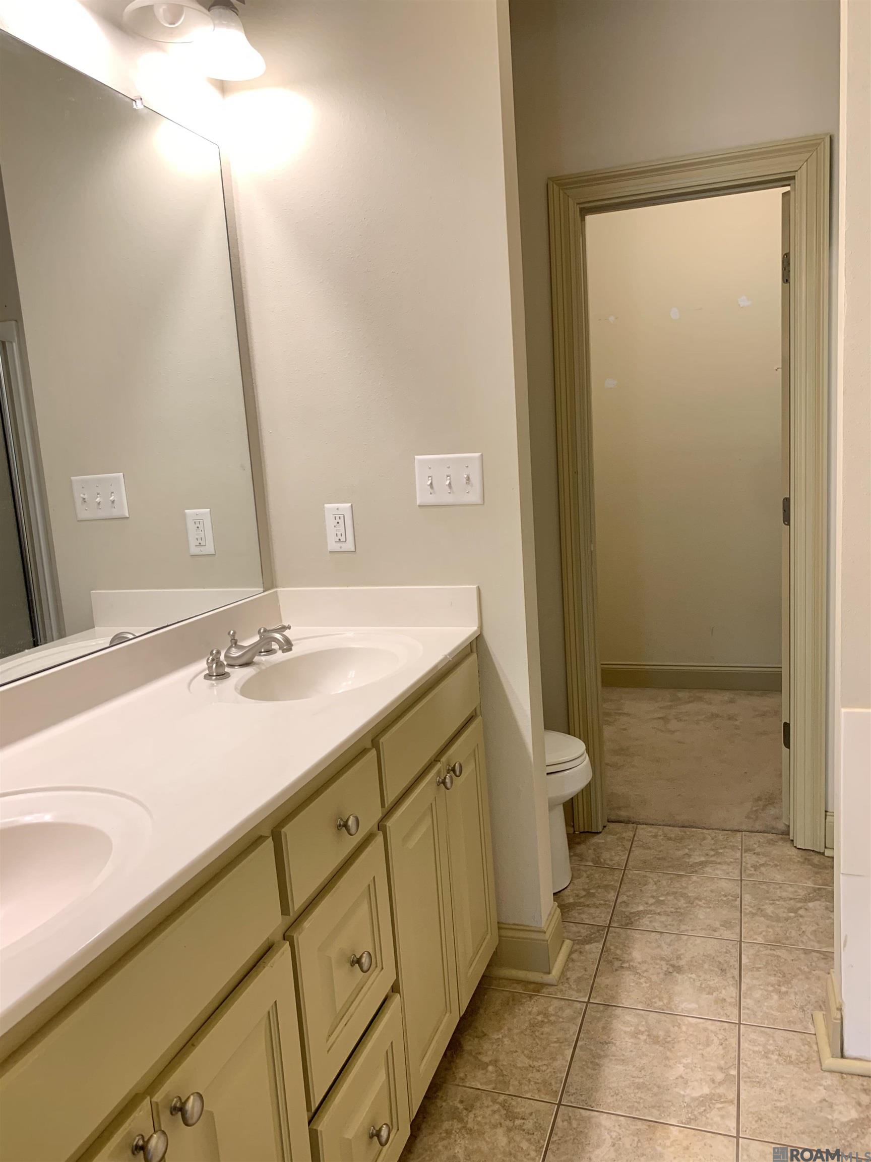 24333 Chateau De Chene Blvd #14, Walker, Louisiana image 16