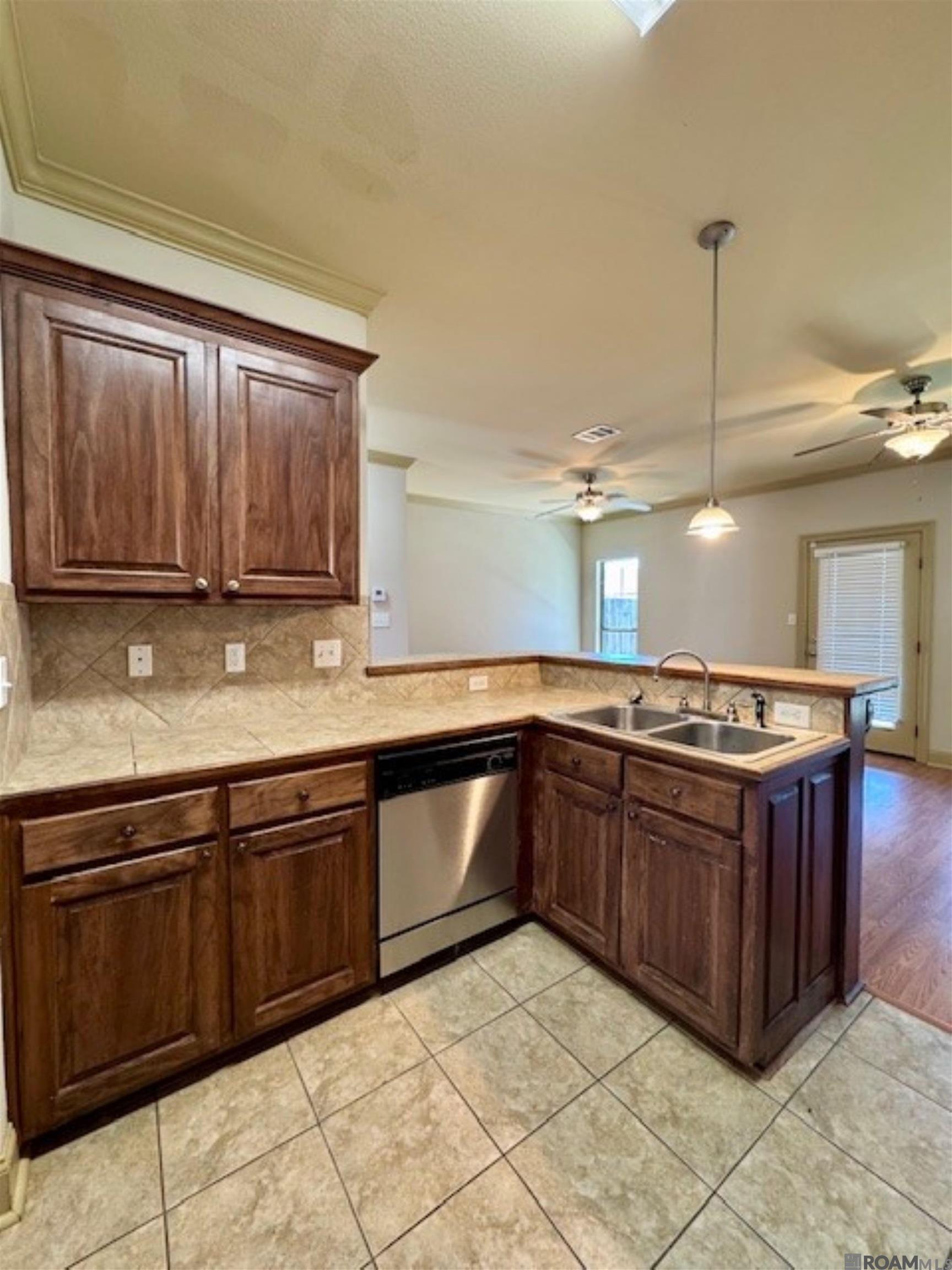24333 Chateau De Chene Blvd #14, Walker, Louisiana image 8