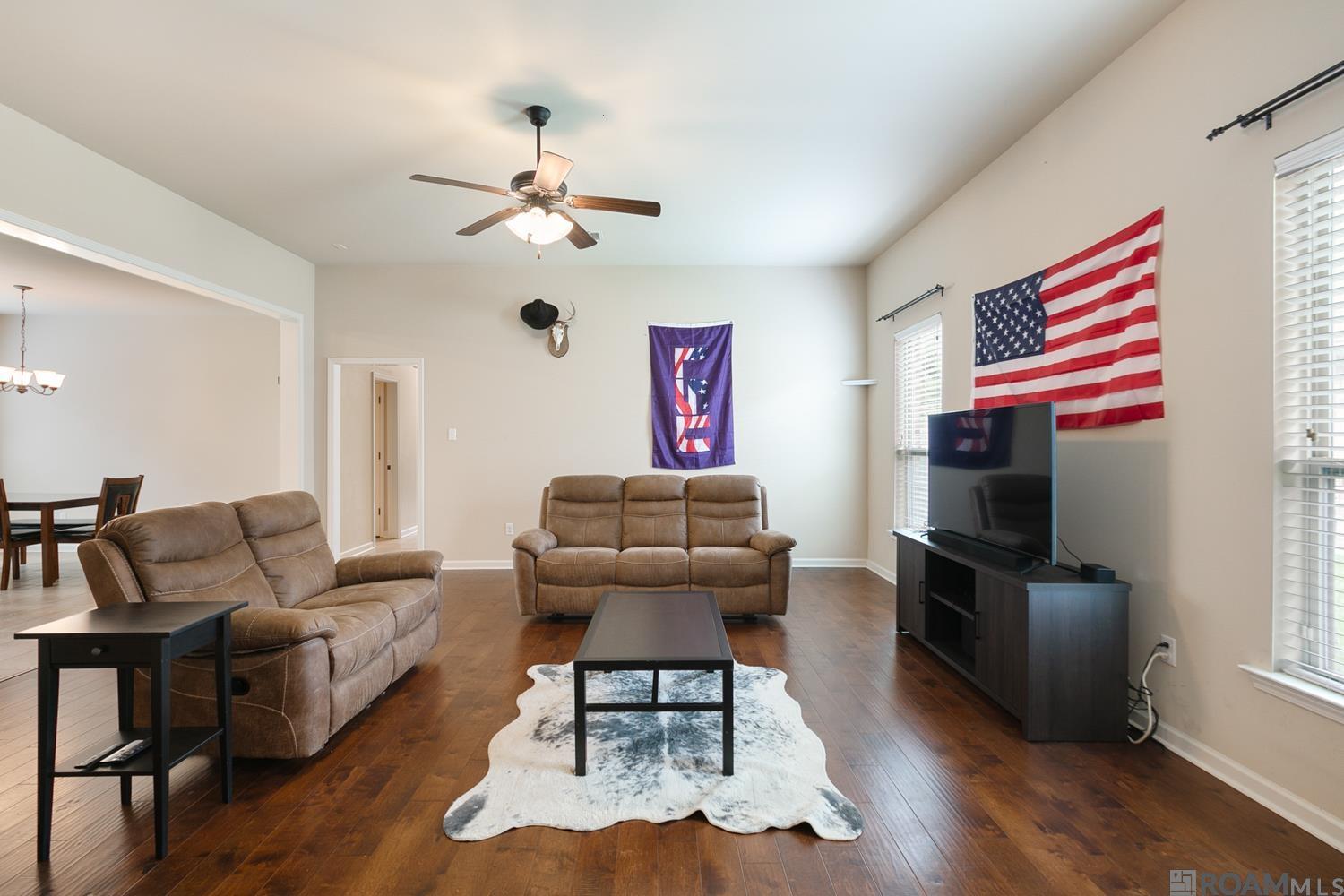 16483 Walk Around Ave, Prairieville, Louisiana image 2