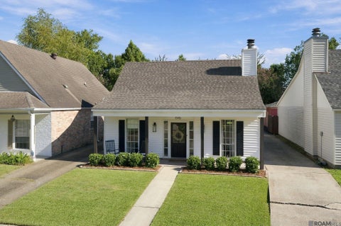 Homes For Sale - 15415 Summerwood Ave<br/> Baton Rouge, LA 70817