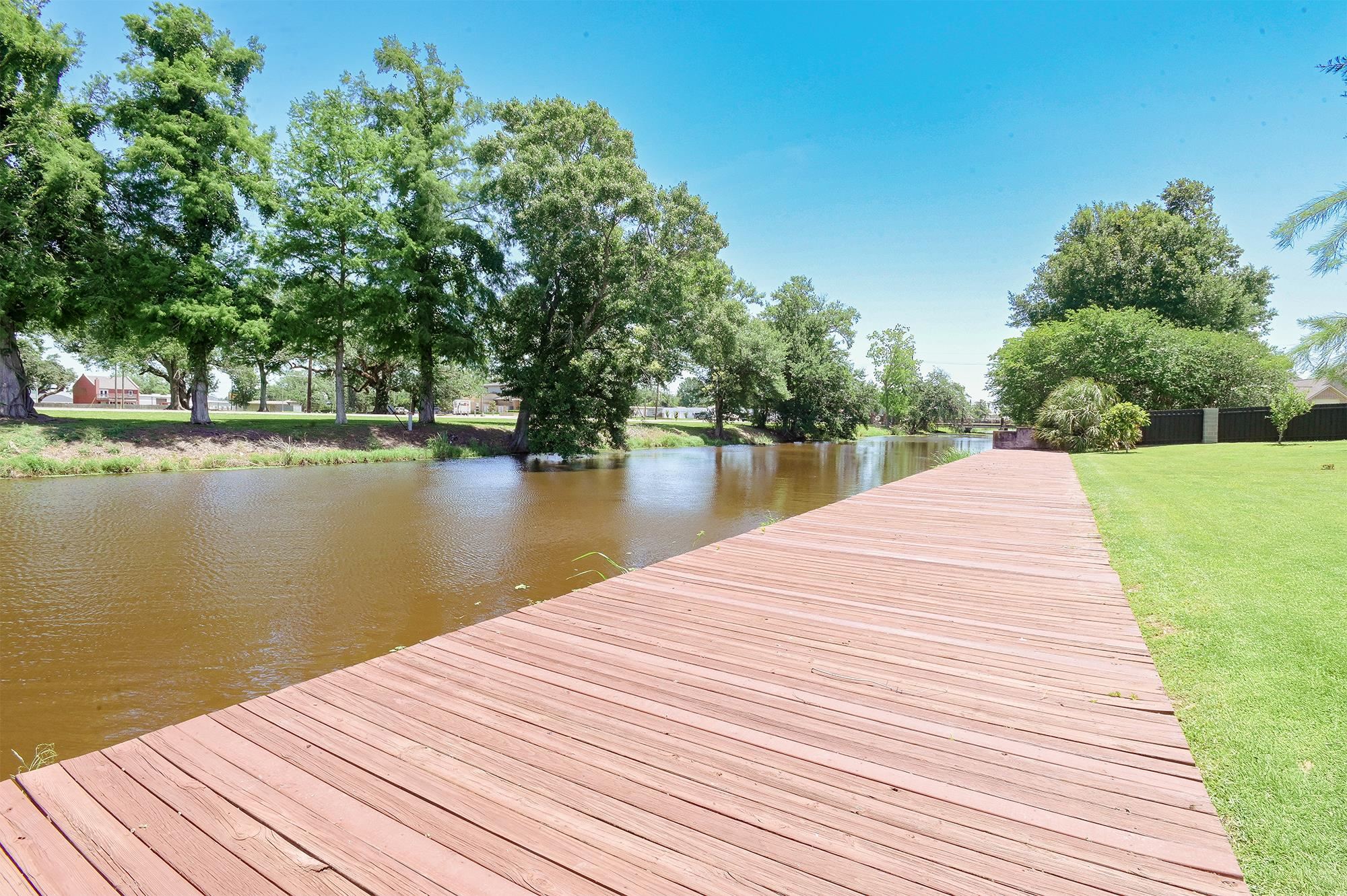 187 Regal Row, Houma, Louisiana image 23