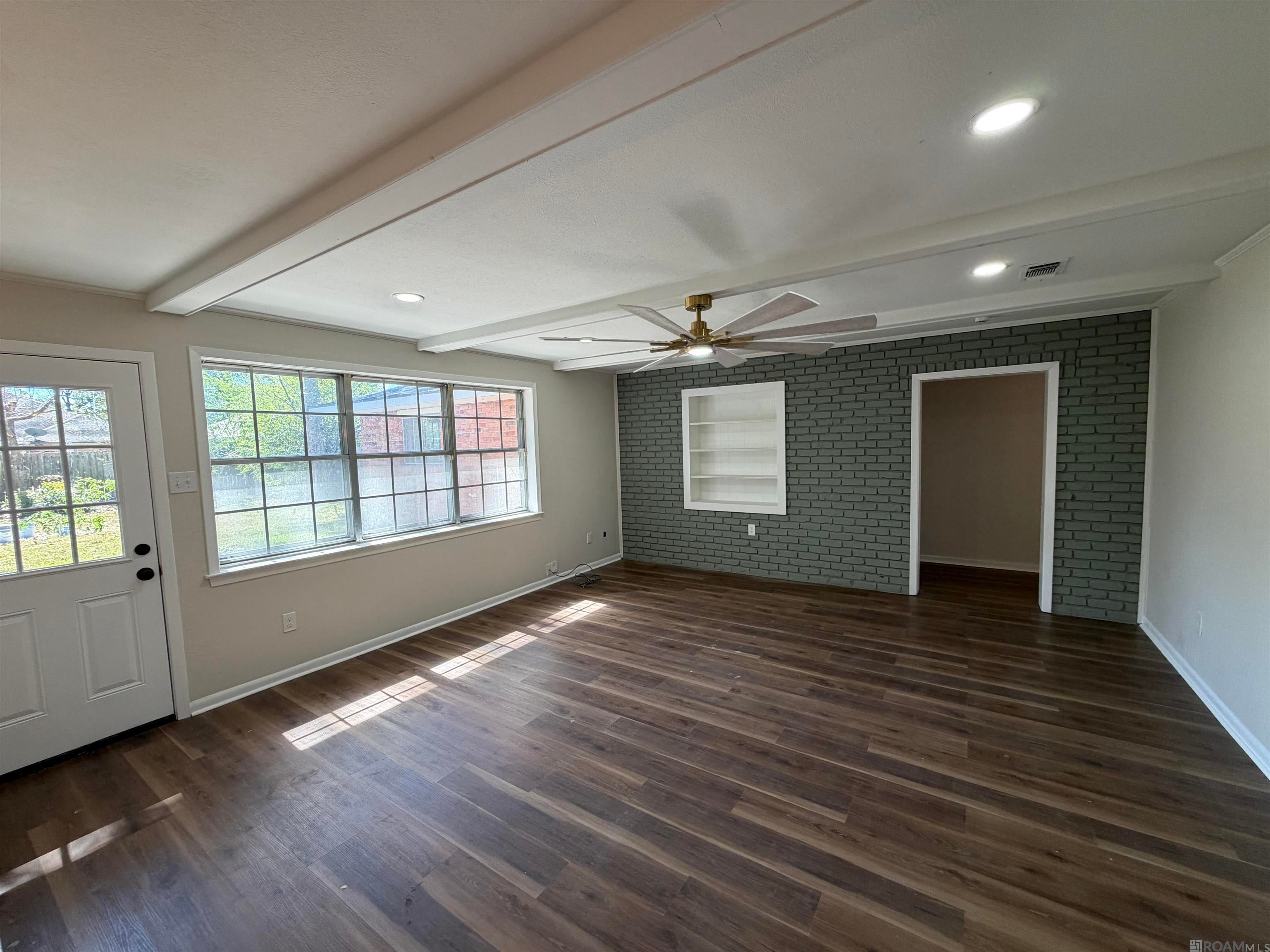 11088 Mollylea Dr