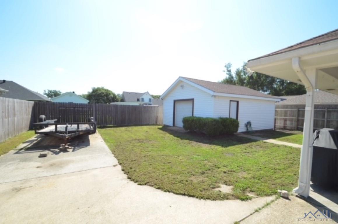 201 Sugar Ridge Drive, Houma, Louisiana image 12
