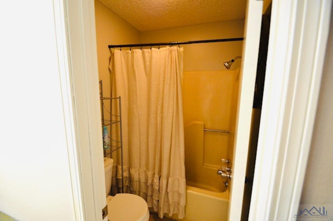 201 Sugar Ridge Drive, Houma, Louisiana image 9