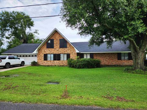 Homes For Sale - 172 Gemini Street<br/> Larose, LA 70345