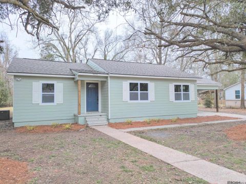 Homes For Sale - 9950 Havard St<br/> Saint Francisville, LA 70775