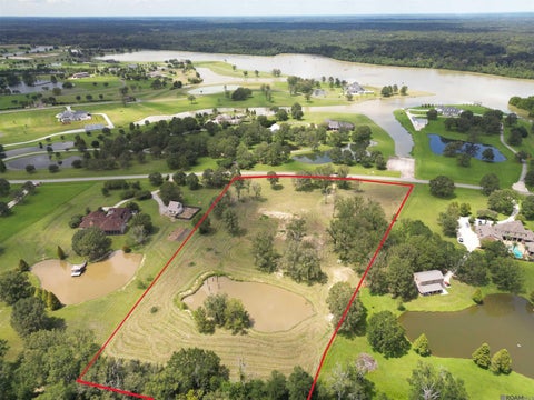 Vacant Land For Sale - 22222 Rabbit Run Dr<br/> Baton Rouge, LA 70817