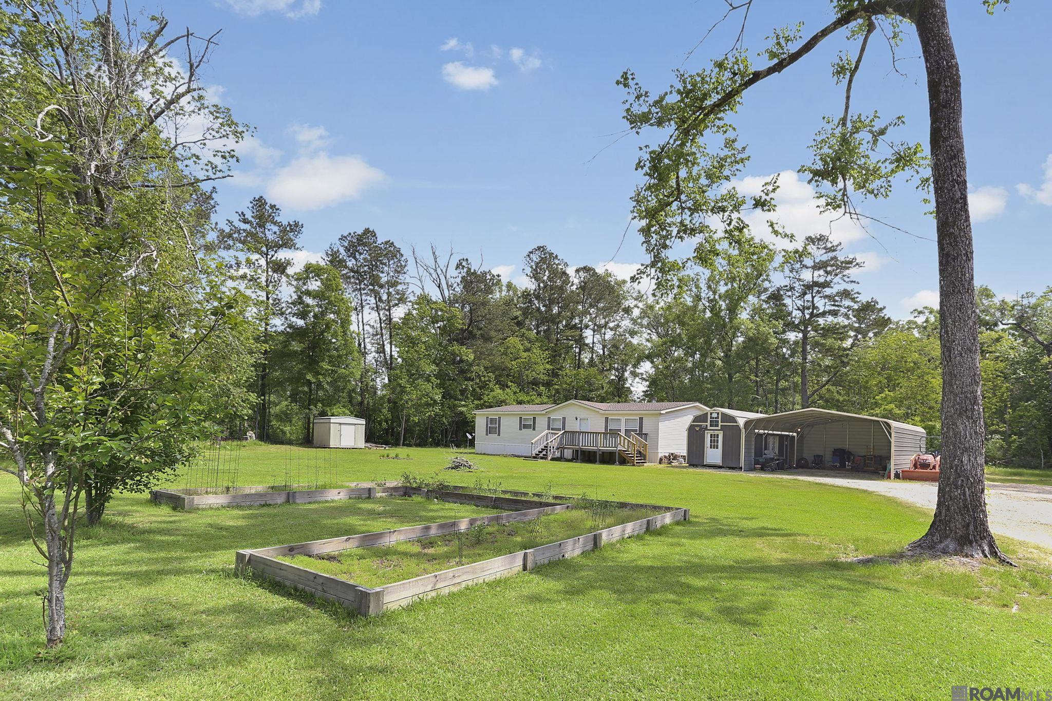 9557 Barber St, Denham Springs, Louisiana image 1