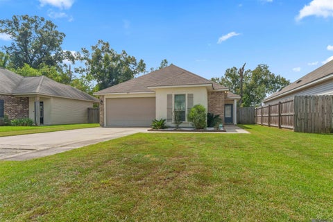 Homes For Sale - 273 Hollow Ridge Ave<br/> Ascension County, Gonzales, LA 70737