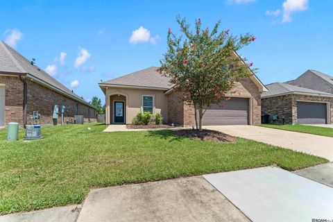 Homes For Sale - 12805 Fairwood Ct<br/> Baton Rouge, LA 70816