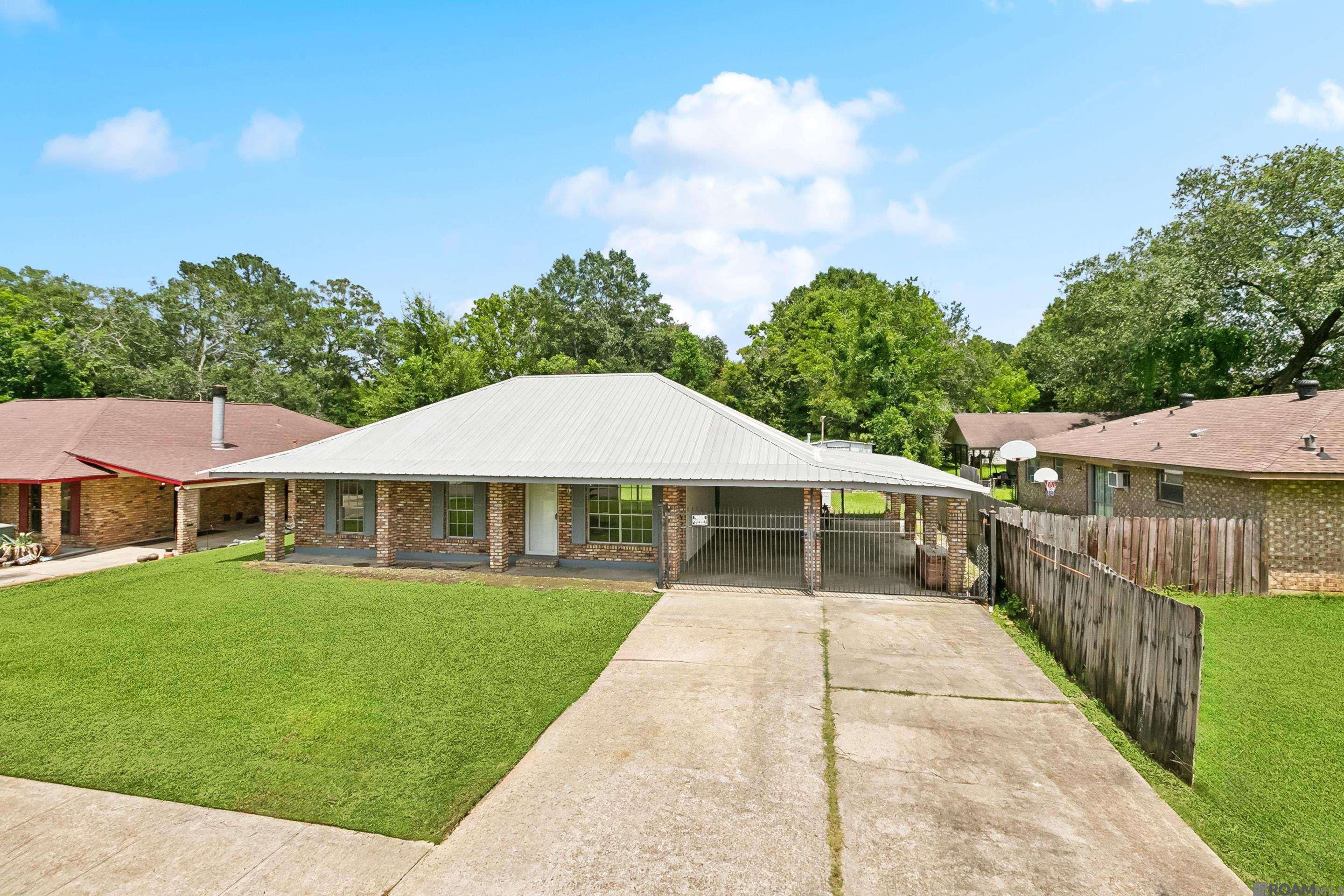 12814 Teakwood Dr, Baker, Louisiana image 2