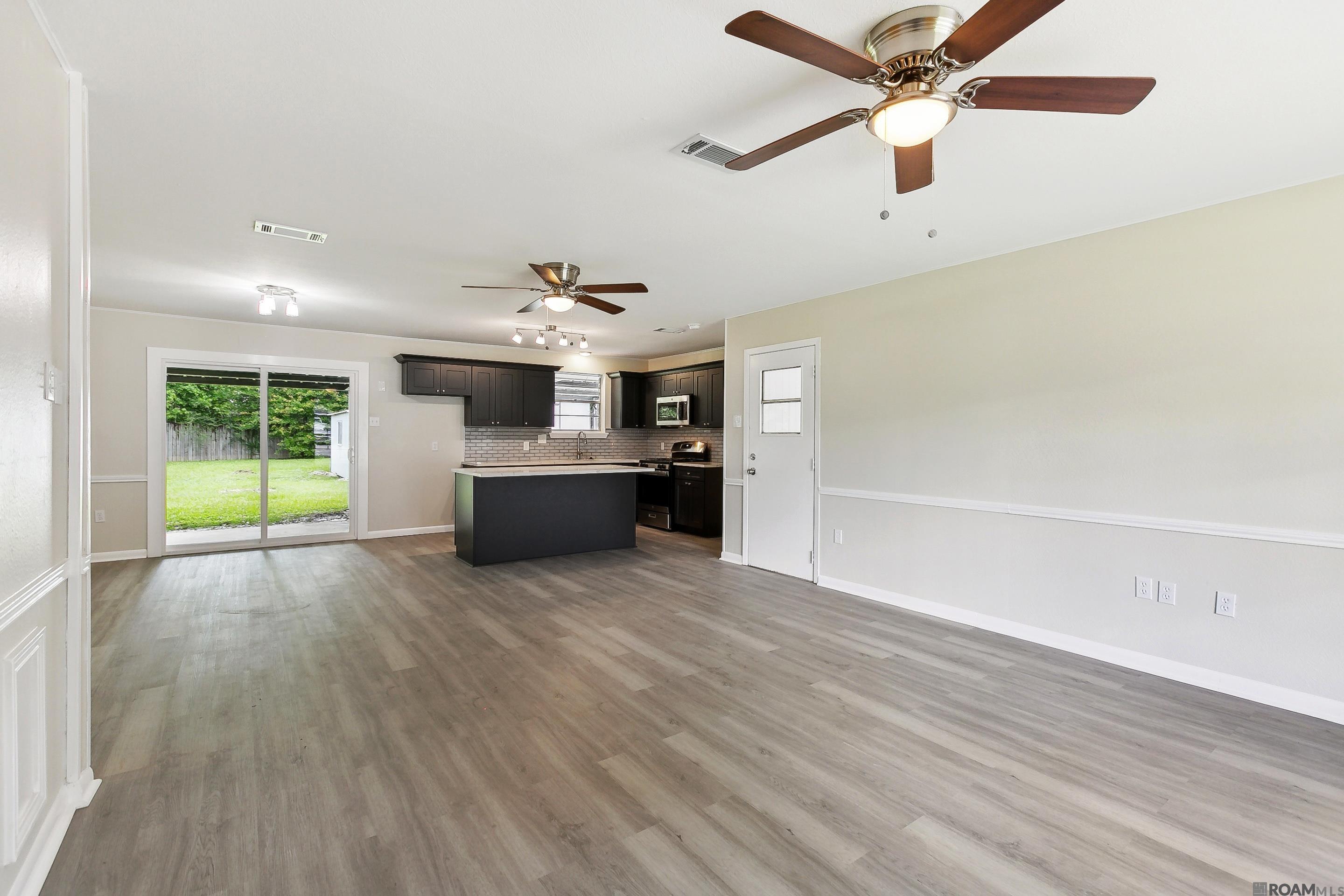 12814 Teakwood Dr, Baker, Louisiana image 4
