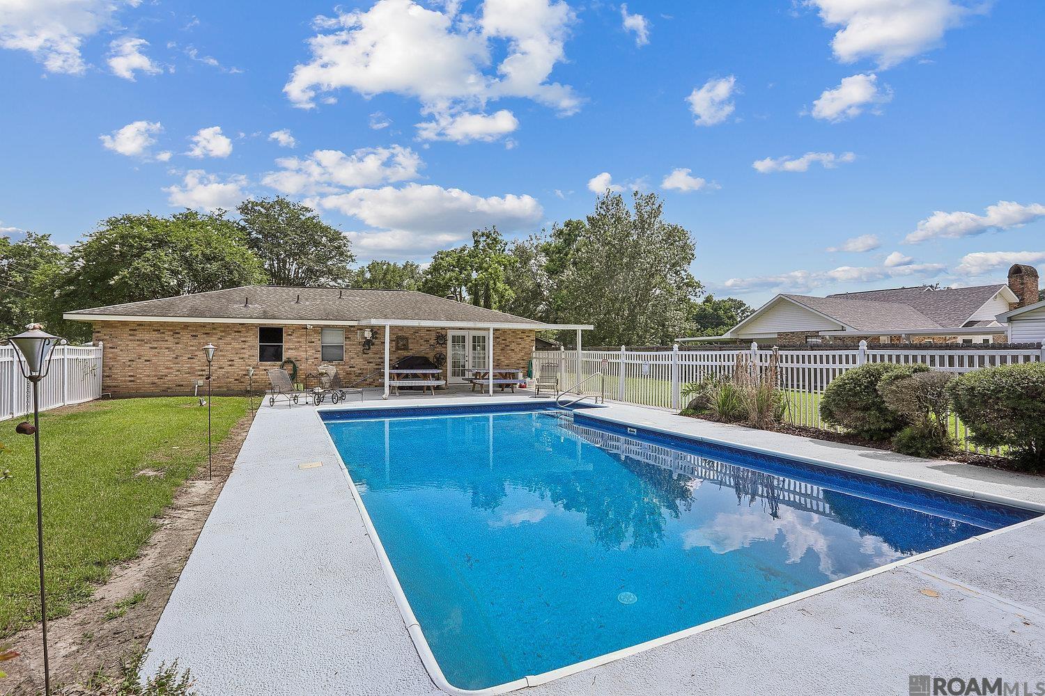 13509 Joe Gautreau Rd, Gonzales, Louisiana image 16