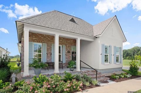 Homes For Sale - 1304 Market Square Rd<br/> Zachary, LA 70791