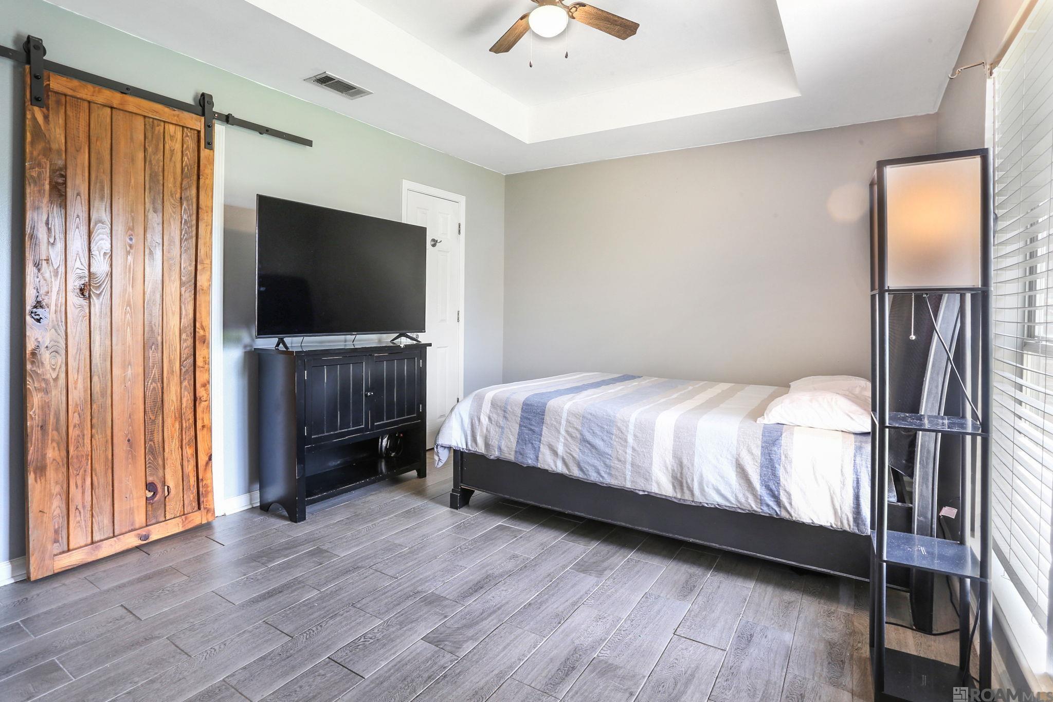 2019 E Catalpa St, Gonzales, Louisiana image 7