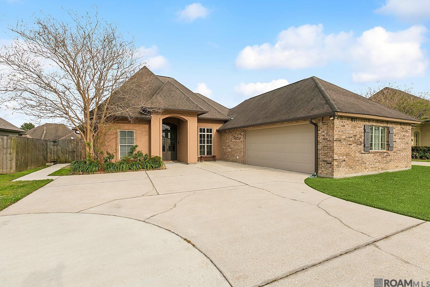 14064 Deep Creek Dr, Gonzales, Louisiana image 1