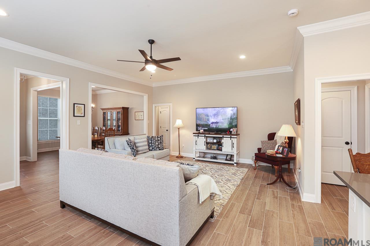 17041 Shearwater Trace, Prairieville, Louisiana image 8