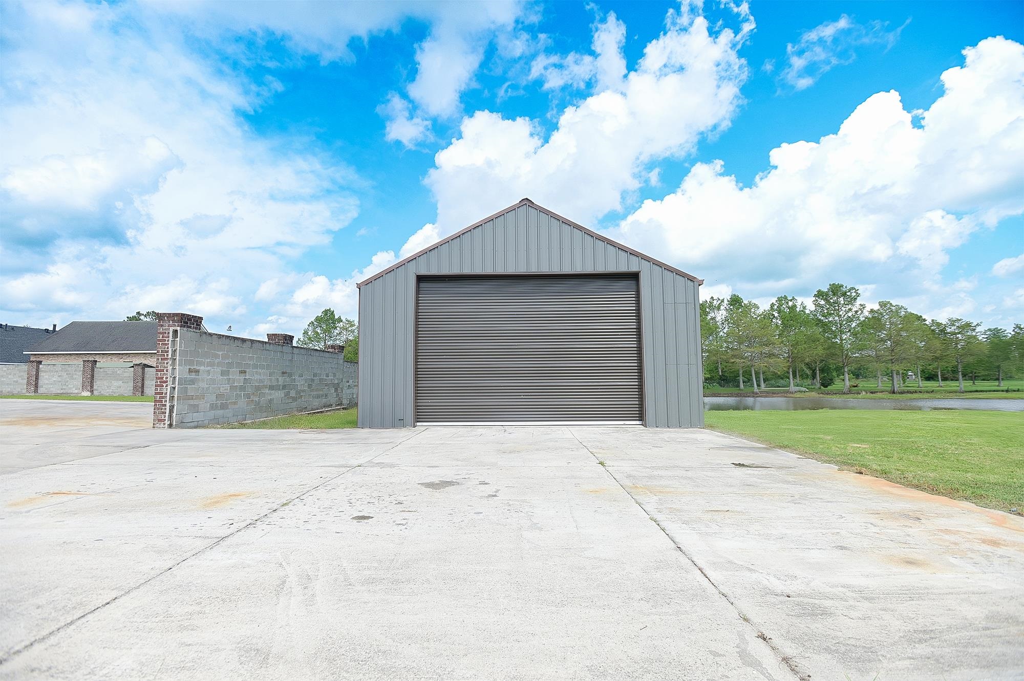 113 Ouiski Bayou Drive, Houma, Louisiana image 32