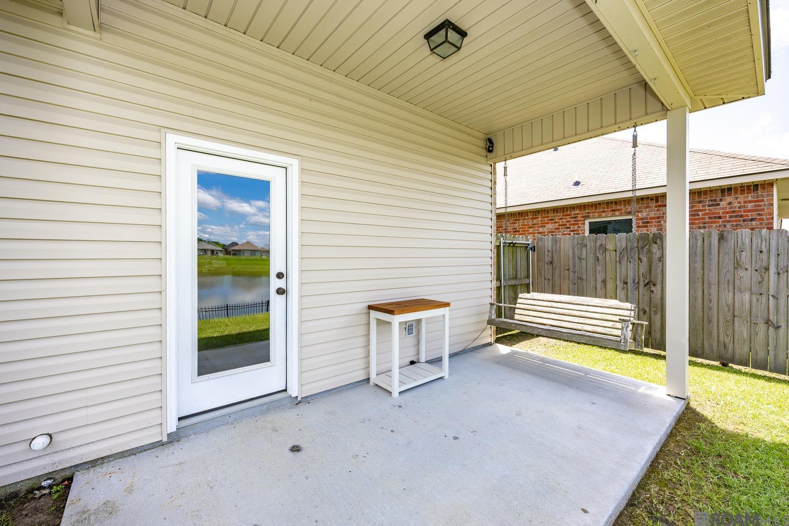 42466 Baystone Ave, Prairieville, Louisiana image 16