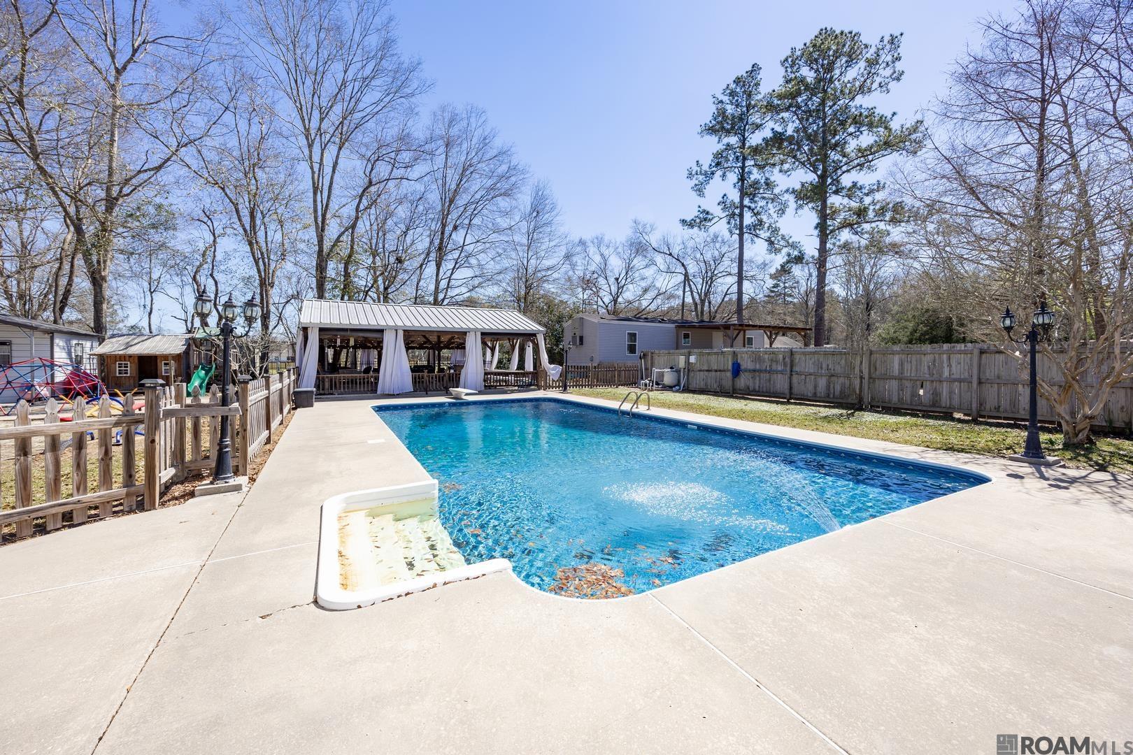 18891 Harrell Averett Ln, Livingston, Louisiana image 7