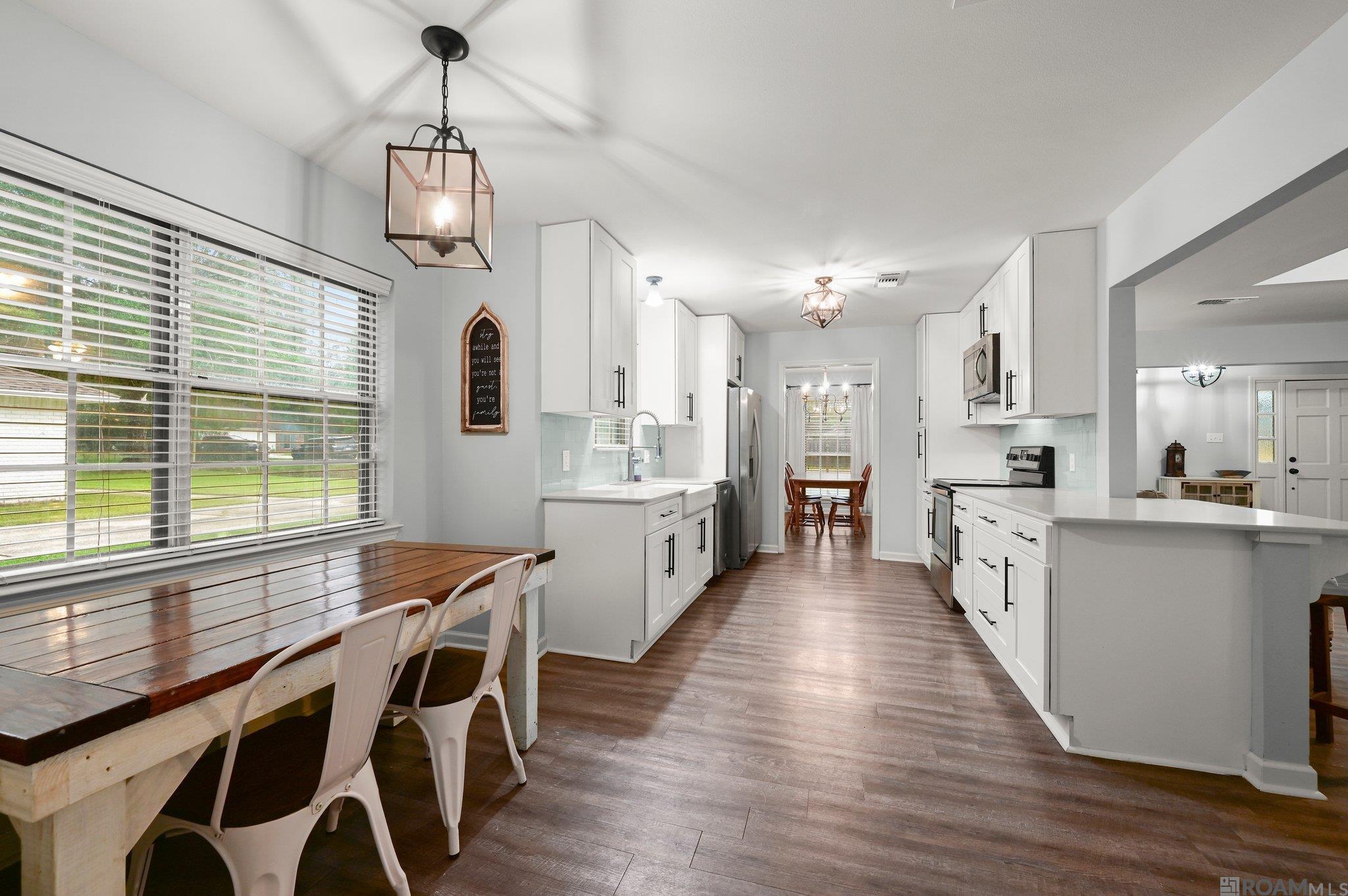 14326 Winslow Dr, Pride, Louisiana image 3