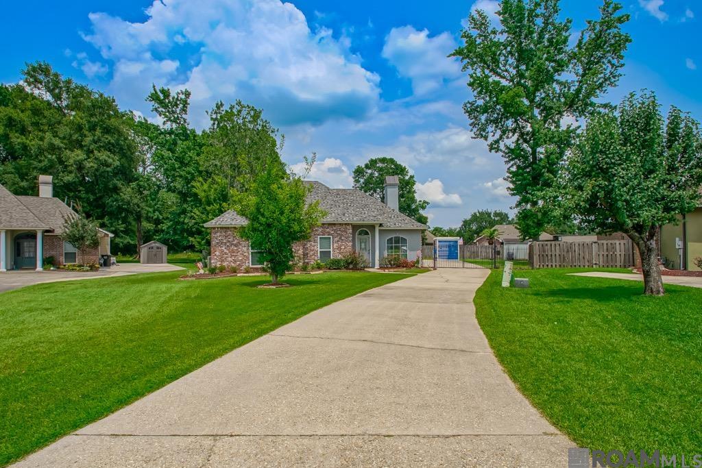 17510 Les Chenier St, Prairieville, Louisiana image 3