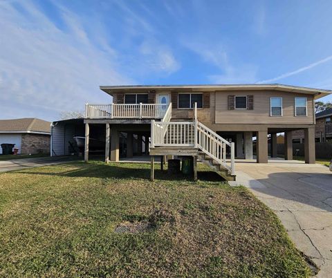 Apartment For Sale - 105 South Central Boulevard<br/> Terrebonne County, Chauvin, LA 70344
