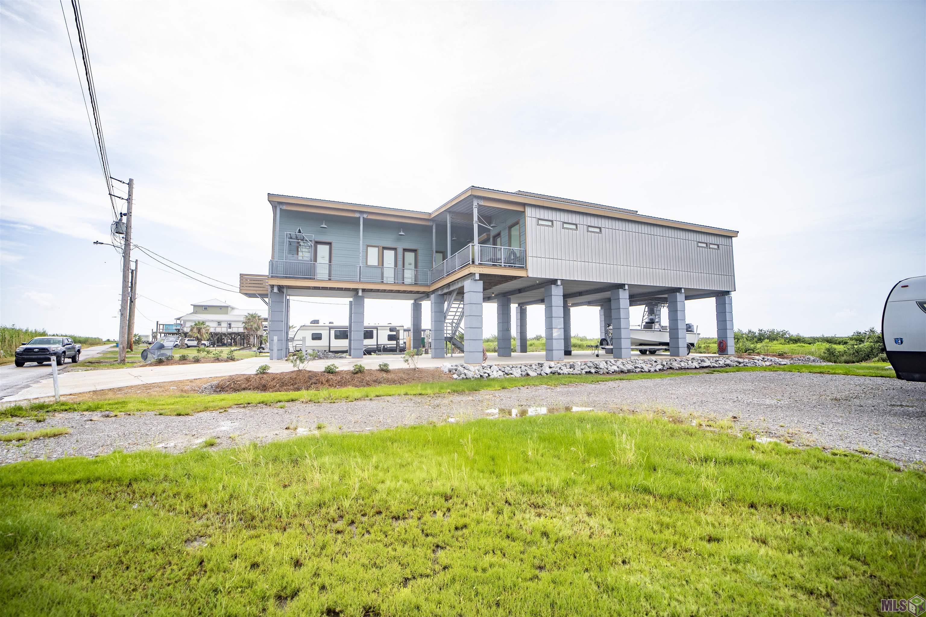 118 Hebert Ln, Grand Isle, Louisiana image 25