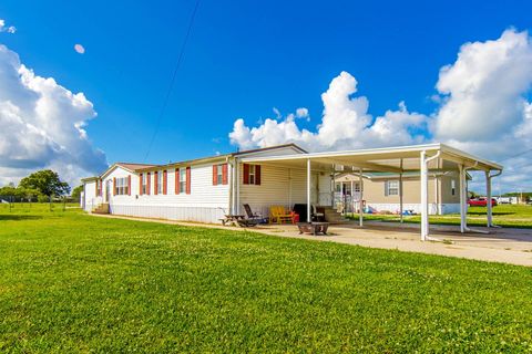 Mobile Home For Sale - 215 Blakefield Dr<br/> Schriever, LA 70395