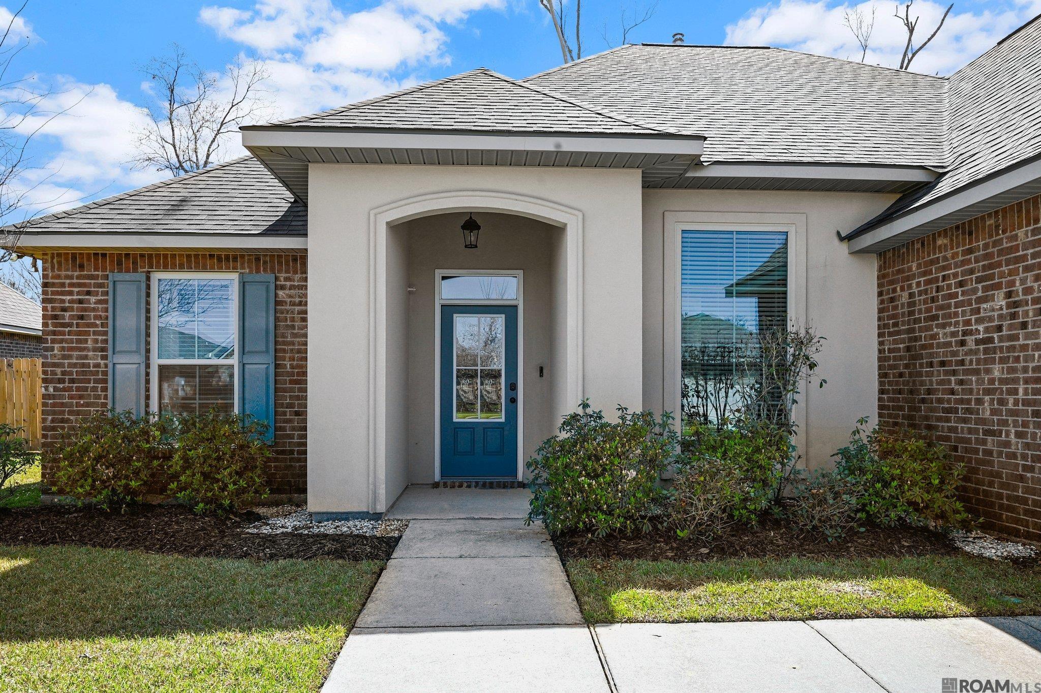 39141 Majestic Wood Ave, Gonzales, Louisiana image 2