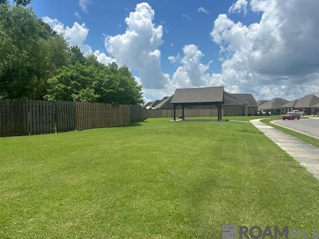 330 Meadow Crossing Dr, Baton Rouge, Louisiana image 21