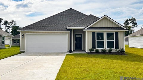 Homes For Sale - 24998 Berry Ridge Lane<br/> Springfield, LA 70462