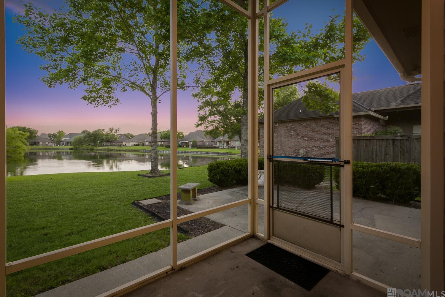 40267 Swan Cir, Gonzales, Louisiana image 30