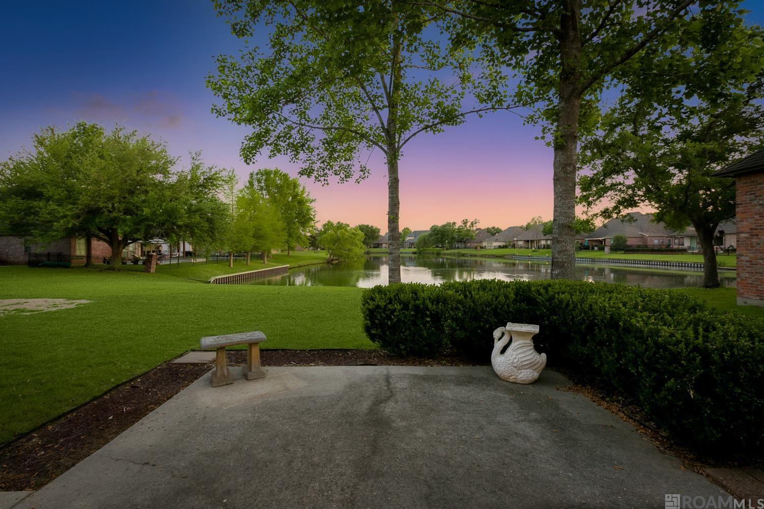 40267 Swan Cir, Gonzales, Louisiana image 32