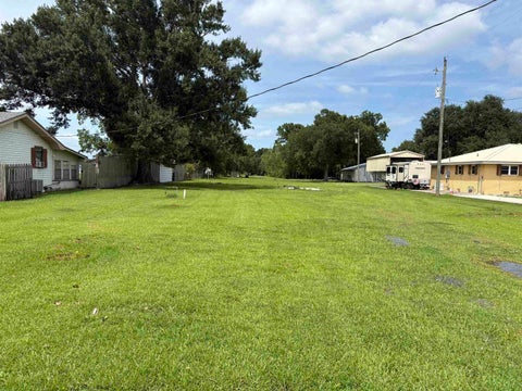 Vacant Land For Sale - 3180 Bayou Blue Rd<br/> Gray, LA 70359