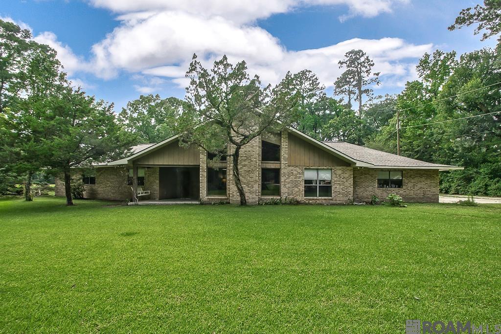 1055 N River Rd, Denham Springs, Louisiana image 1