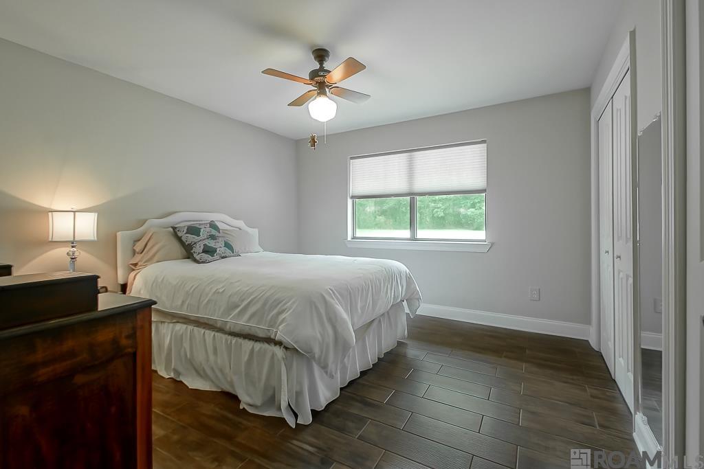 1055 N River Rd, Denham Springs, Louisiana image 14