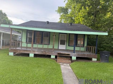 Homes For Sale - 341 Flicker St<br/> East Baton Rouge County, Baton Rouge, LA 70807
