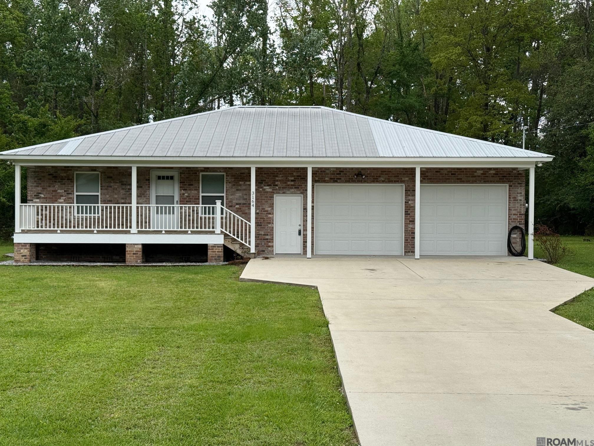 3164 Vernon Dr, Zachary, Louisiana image 1