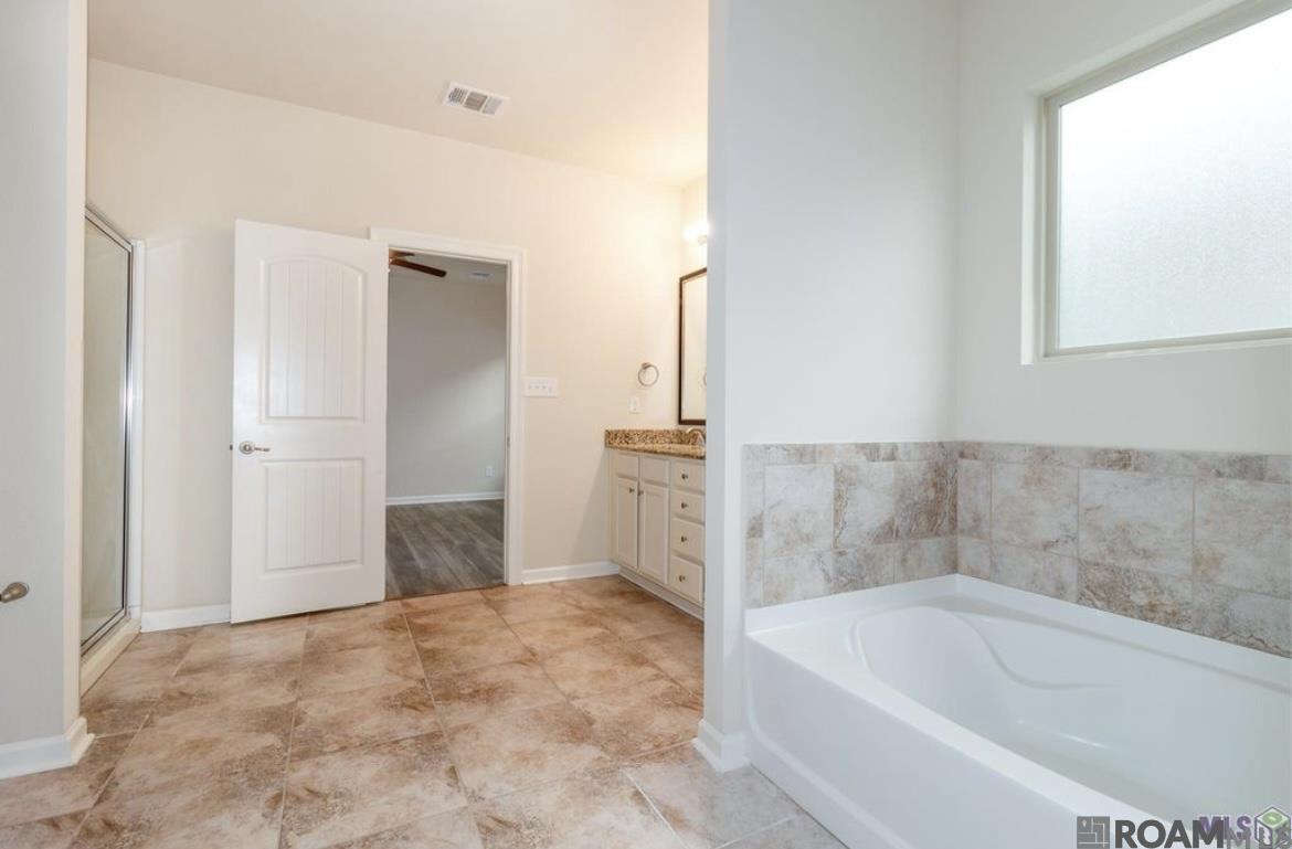7787 Antebellum Ave, Baton Rouge, Louisiana image 10