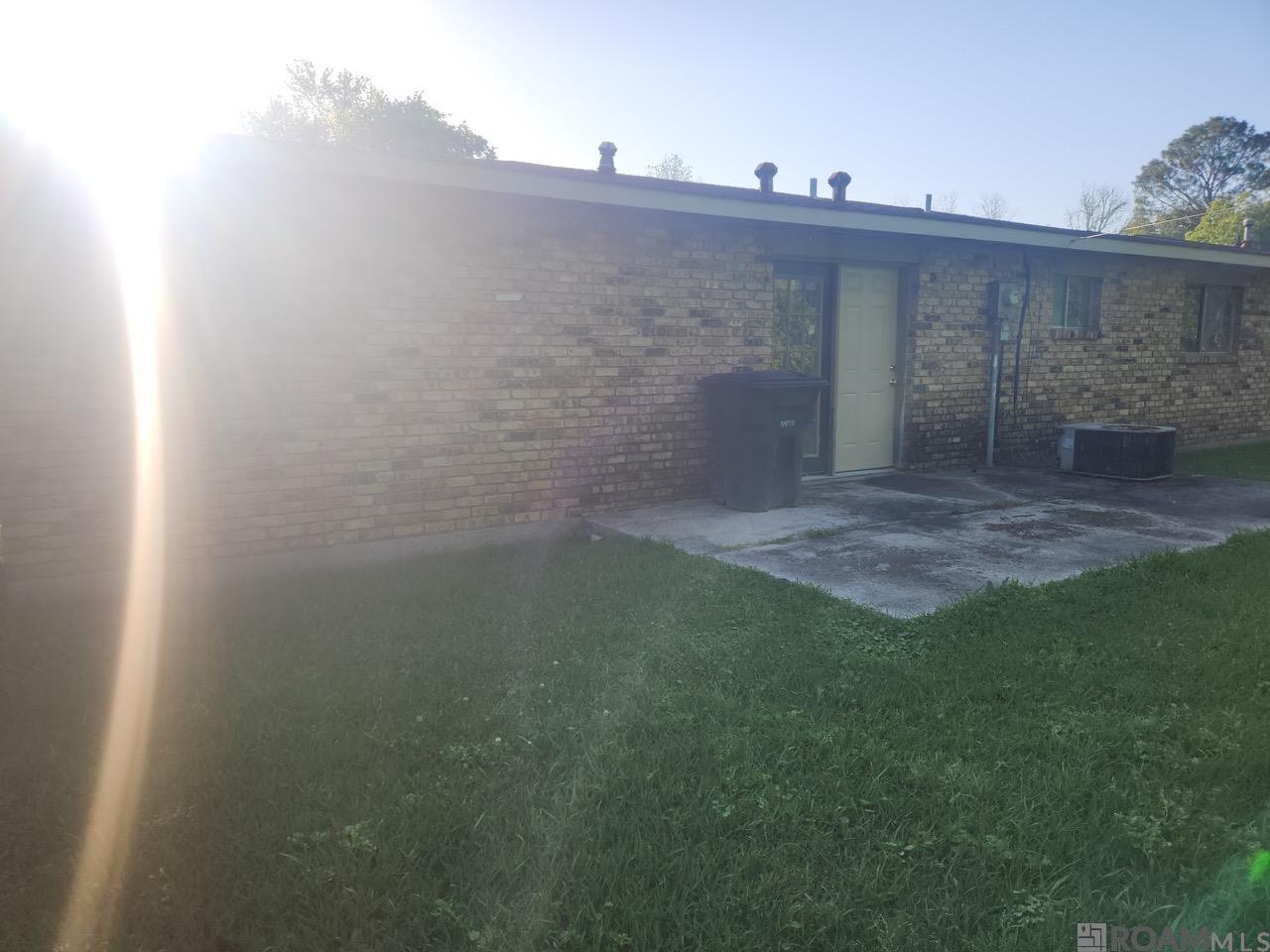 6022 E Fairlane Ct, Baton Rouge, Louisiana image 5