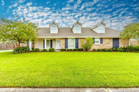 Homes For Sale - 414 Rosella Dr<br/> Lafourche County, Thibodaux, LA 70301