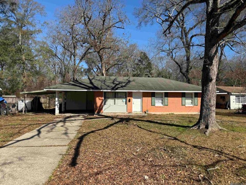 Homes For Sale - 10663 N Harvey Rd<br/> Baton Rouge, LA 70815